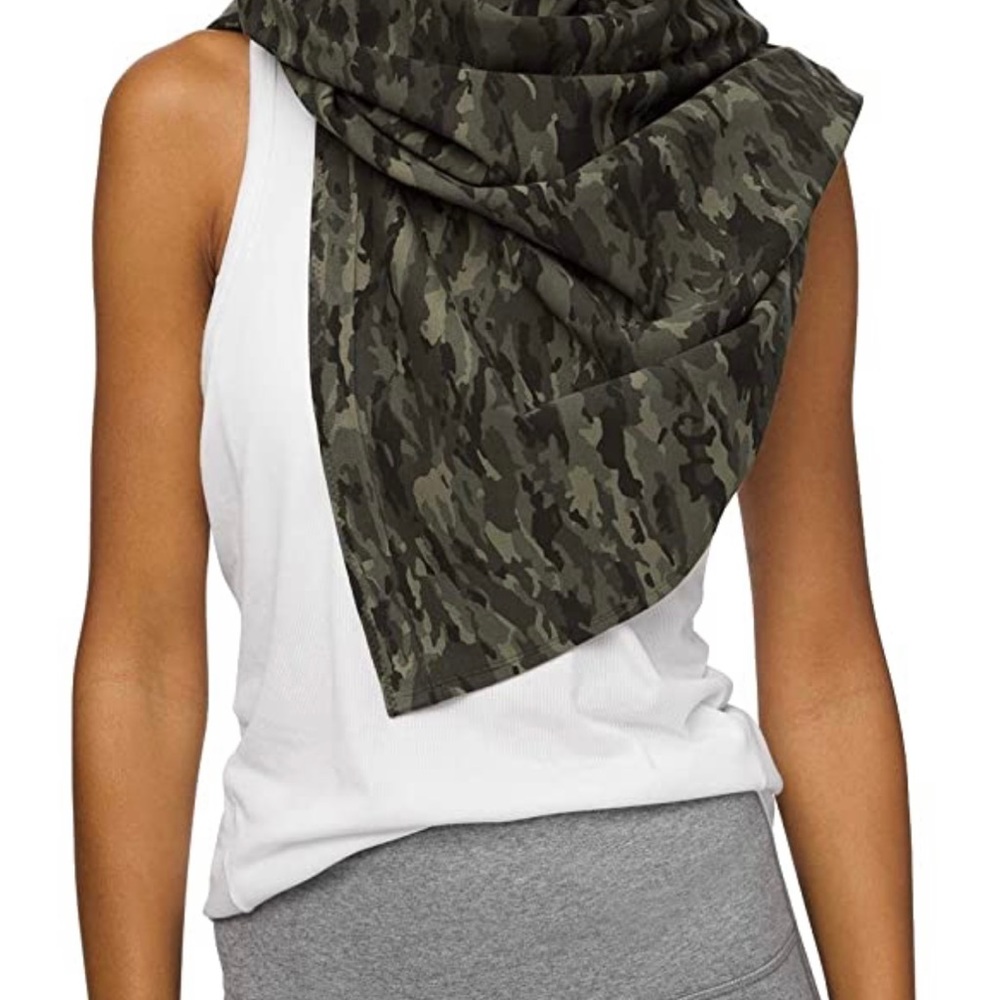 Lululemon Vinyasa Scarf/Wrap Camo